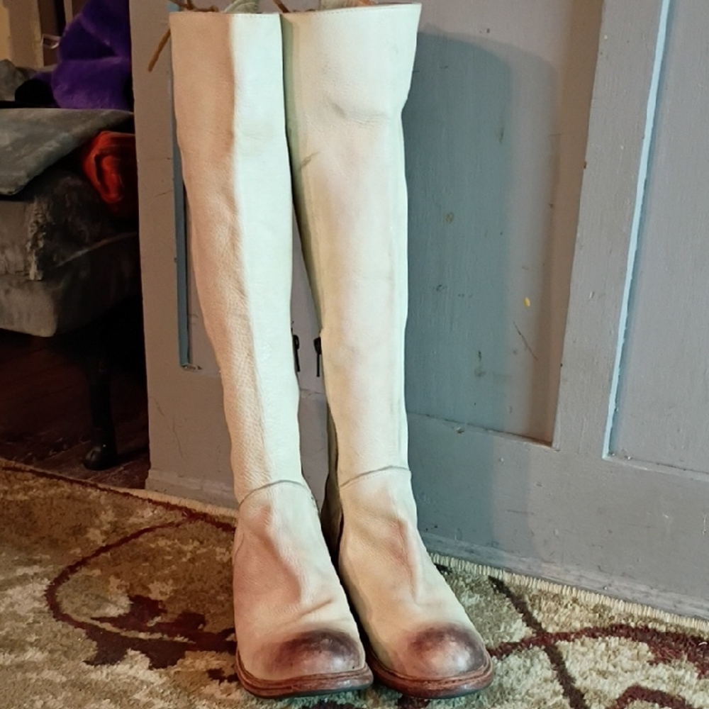 Elegant White Over the Knee Boots